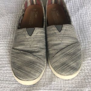 Tom’s Avalon Slip-On Sneaker - Women’s Size 7
